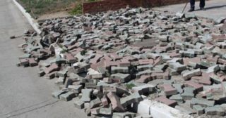 Демонтаж тротуарной плитки Заволжье, цена от 2950 руб.